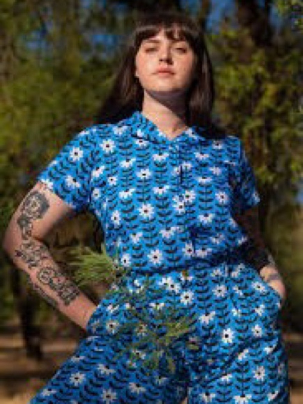 Big bud press daisy chain pantry button up camp shirt